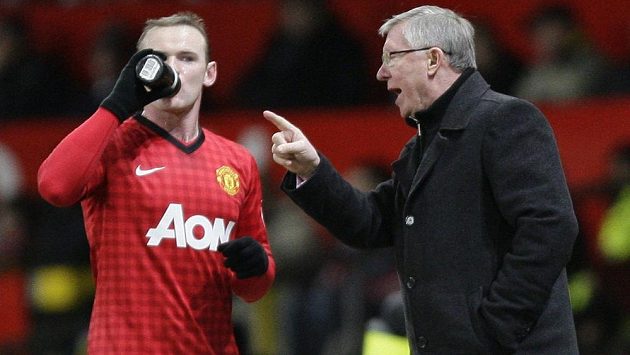 Wayne Rooney budí před zápasem v Madridu mimořádný zájem. Wayne Rooney budí před zápasem v Madridu mimořádný zájem.