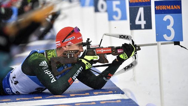 Německý biatlonista Arnd Peiffer se stal podruhé v kariéře individuálním mistrem světa. Německý biatlonista Arnd Peiffer se stal podruhé v kariéře individuálním mistrem světa.