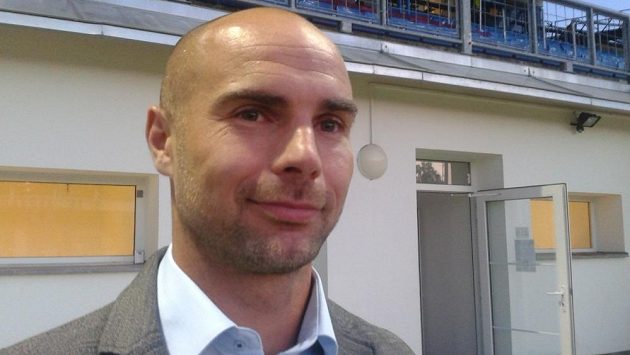 Sportovní ředitel Slovanu Jan Nezmar. Sportovní ředitel Slovanu Jan Nezmar.