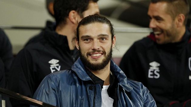 Andy Carroll z West Hamu. Andy Carroll z West Hamu.