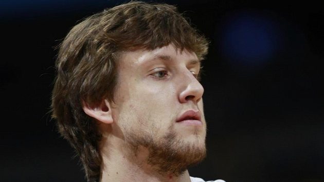 Český basketbalista Jan Veselý reprezentaci nepomůže. Český basketbalista Jan Veselý reprezentaci nepomůže.