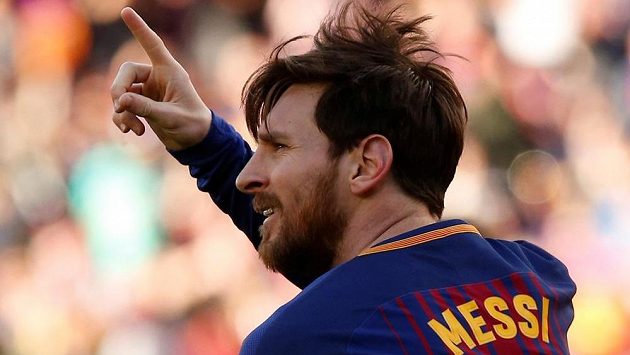 Lionel Messi slaví. Naposledy měl tři důvody. Lionel Messi slaví. Naposledy měl tři důvody.