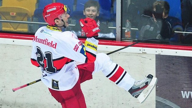 Jaroslav Kudrna z Hradce Králové se raduje z gólu. Jaroslav Kudrna z Hradce Králové se raduje z gólu.
