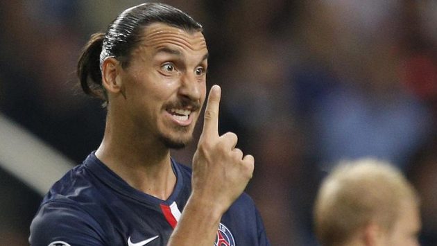Útočník Paris St. Germain Zlatan Ibrahimovic v utkání Ligy mistrů proti Ajaxu. Proti Barceloně si ale nezahraje. Útočník Paris St. Germain Zlatan Ibrahimovic v utkání Ligy mistrů proti Ajaxu. Proti Barceloně si ale nezahraje.