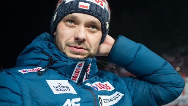Trenér polských skokanů na lyžích Michal Doležal při loňském závodu SP v Zakopaném. Trenér polských skokanů na lyžích Michal Doležal při loňském závodu SP v Zakopaném.
