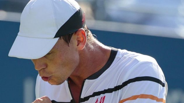 Tomáš Berdych se hecuje ve čtvrtfinále US Open. Tomáš Berdych se hecuje ve čtvrtfinále US Open.