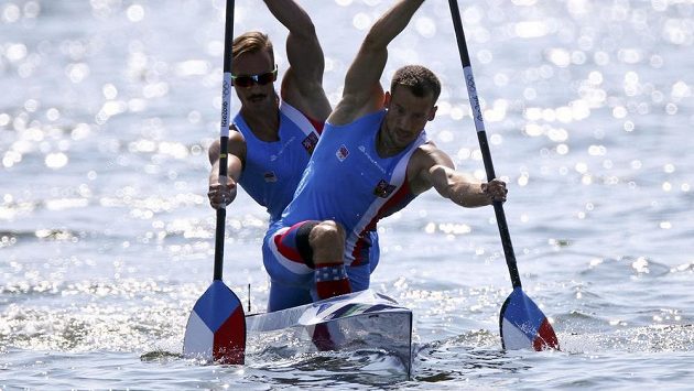 Čeští kanoisté Jaroslav Radoň a Filip Dvořák na olympijské trati. Čeští kanoisté Jaroslav Radoň a Filip Dvořák na olympijské trati.