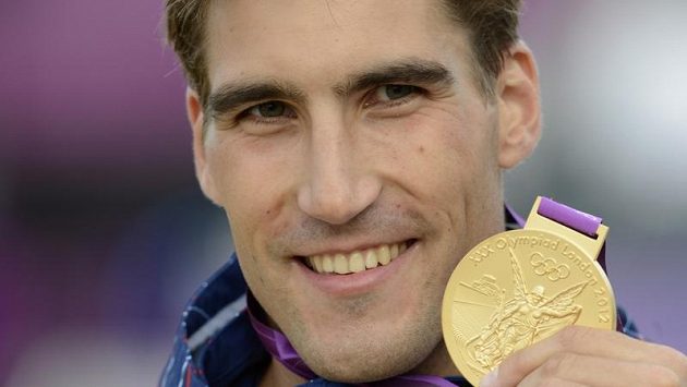 Moderní pětibojař David Svoboda s olympijským zlatem. Moderní pětibojař David Svoboda s olympijským zlatem.