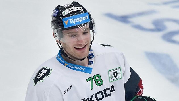 Mladoboleslavský hrdina - autor tří gólů do zlínské sítě Lukáš Žejdl. Mladoboleslavský hrdina - autor tří gólů do zlínské sítě Lukáš Žejdl.
