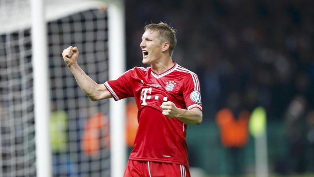Bastian Schweinsteiger v dresu Bayernu Mnichov Bastian Schweinsteiger v dresu Bayernu Mnichov