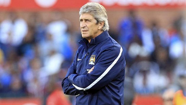 Trenér Manchesteru City Manuel Pellegrini. Trenér Manchesteru City Manuel Pellegrini.