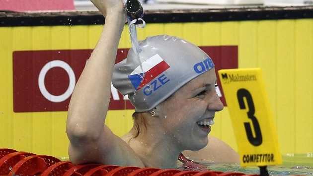 Česká plavkyně Petra Chocová po vítězném závodě na ME v Debrecínu Česká plavkyně Petra Chocová po vítězném závodě na ME v Debrecínu