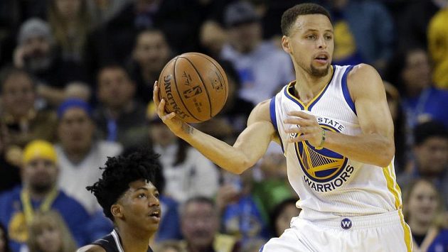 Opora basketbalistů Golden State Warriors Stephen Curry. Opora basketbalistů Golden State Warriors Stephen Curry.