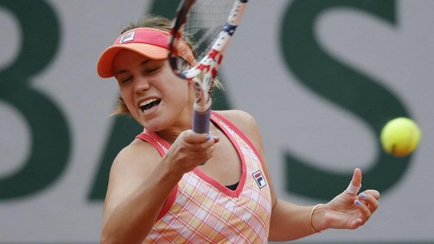 Sofia Keninová z USA bude v Paříži semifinálovou soupeřkou Petry Kvitové. Sofia Keninová z USA bude v Paříži semifinálovou soupeřkou Petry Kvitové.