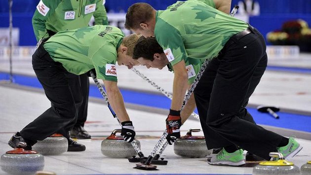 Curling. Ilustrační foto. Curling. Ilustrační foto.