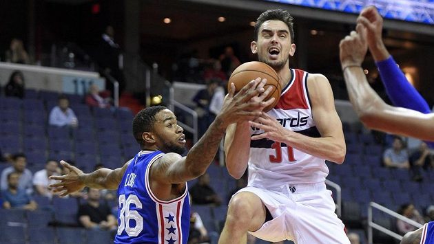 Tomáš Satoranský z Washingtonu v přípravě na NBA. Tomáš Satoranský z Washingtonu v přípravě na NBA.