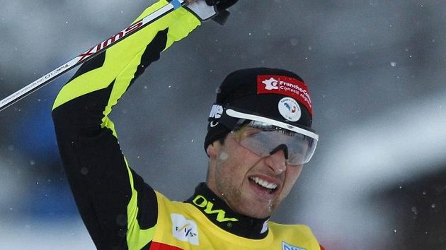 Sdruženář Jason Lamy Chappuis se raduje. Sdruženář Jason Lamy Chappuis se raduje.