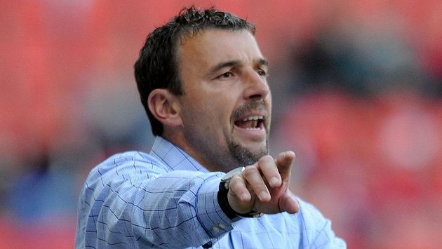 Trenér Slavie Michal Petrouš Trenér Slavie Michal Petrouš