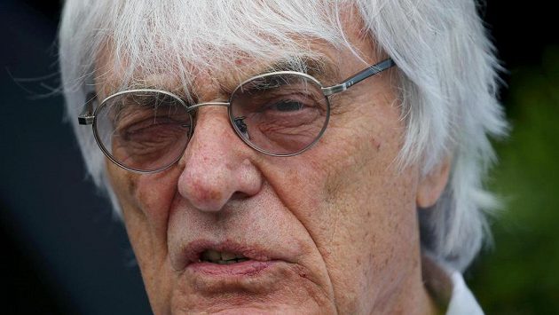 Bernie Ecclestone má plnou hlavu starostí s tchýní, kterou mu unesli v Brazílii. Bernie Ecclestone má plnou hlavu starostí s tchýní, kterou mu unesli v Brazílii.