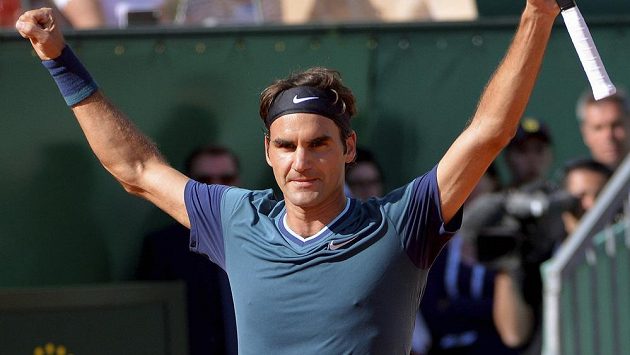 Švýcar Roger Federer se raduje z dalších dvojčat, tentokrát chlapců Lea a Lennyho. Švýcar Roger Federer se raduje z dalších dvojčat, tentokrát chlapců Lea a Lennyho.