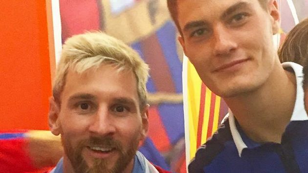 Patrik Schick (vpravo) a fotbalová modla Lionel Messi. Utkají se v Drážďanech...? Patrik Schick (vpravo) a fotbalová modla Lionel Messi. Utkají se v Drážďanech...?