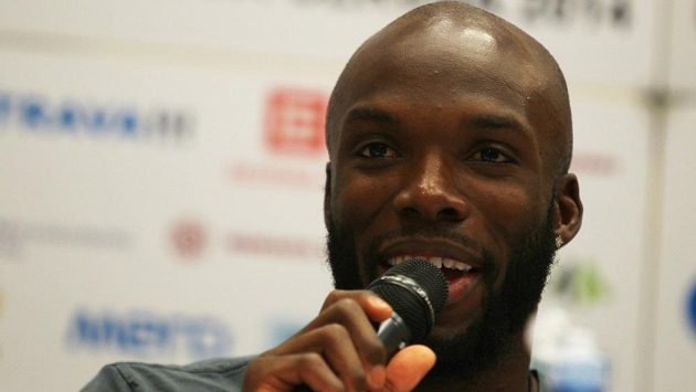 Americký čtvrtkař LaShawn Merritt na tiskové konferenci před Zlatou tretrou v Ostravě. Americký čtvrtkař LaShawn Merritt na tiskové konferenci před Zlatou tretrou v Ostravě.