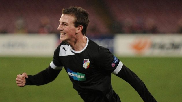 Záložník Viktorie Plzeň Vladimír Darida se raduje z gólu na hřišti Neapole. Záložník Viktorie Plzeň Vladimír Darida se raduje z gólu na hřišti Neapole.