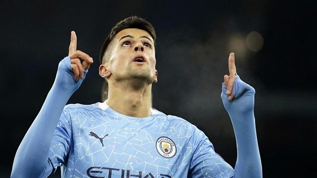 FOOTBALL ONLINE: Manchester City secured a place in the Champions League.  Real science