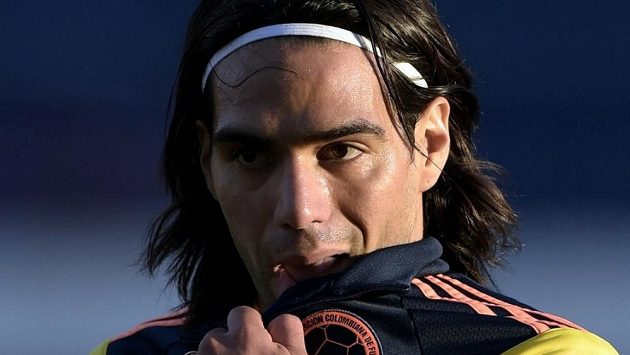 Pokud kolumbijský útočník Radamel Falcao v letní přestávce změní dres, bude to velká senzace. Pokud kolumbijský útočník Radamel Falcao v letní přestávce změní dres, bude to velká senzace.