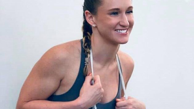 Americká boxerka Virginia Fuchsová byla zbavena dopingovému nařčení. Zakázané látky se ji dostaly do těla při sexu s partnerem. Americká boxerka Virginia Fuchsová byla zbavena dopingovému nařčení. Zakázané látky se ji dostaly do těla při sexu s partnerem.
