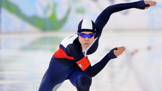 Česká rychlobruslařka Karolína Erbanová po diskvalifikaci další body nezískala. Česká rychlobruslařka Karolína Erbanová po diskvalifikaci další body nezískala.
