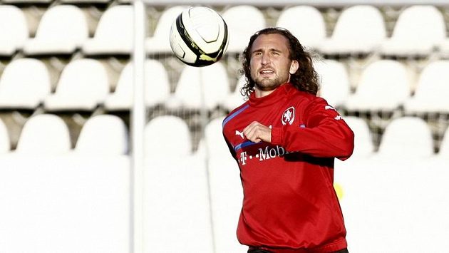 Petr Jiráček na tréninku fotbalové reprezentace. Petr Jiráček na tréninku fotbalové reprezentace.