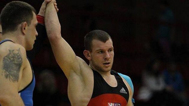 Zápasník Petr Novák je prvním českým sportovcem, kterému našli zakázanou látku meldonium. Zápasník Petr Novák je prvním českým sportovcem, kterému našli zakázanou látku meldonium.