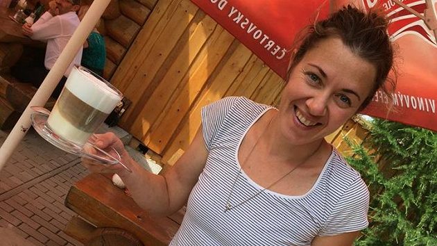 Bývalá cyklistka Lada Usnulová Kozlíková v pracovním nasazení Bývalá cyklistka Lada Usnulová Kozlíková v pracovním nasazení