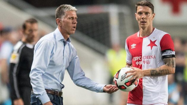 Trenér Slavie Praha Jaroslav Šilhavý a obránce Jiří Bílek. Trenér Slavie Praha Jaroslav Šilhavý a obránce Jiří Bílek.