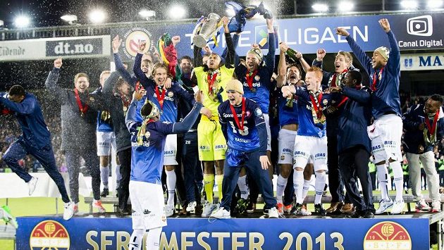 Fotbalisté Strömsgodsetu slaví mistrovský titul. Fotbalisté Strömsgodsetu slaví mistrovský titul.
