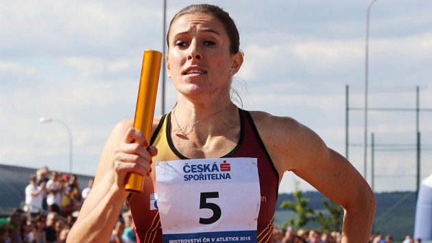 Zuzana Hejnová si v Plzni spravila chuť vítězstvím ve čtvrtkařské štafetě s Duklou. Zuzana Hejnová si v Plzni spravila chuť vítězstvím ve čtvrtkařské štafetě s Duklou.