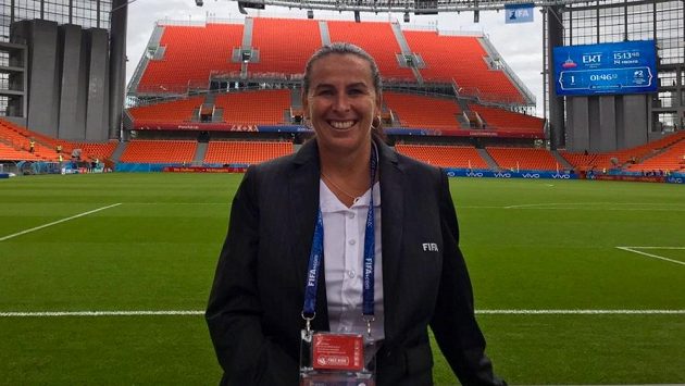Dagmar Damková na stadiónu v Jekatěrinburgu. Dagmar Damková na stadiónu v Jekatěrinburgu.