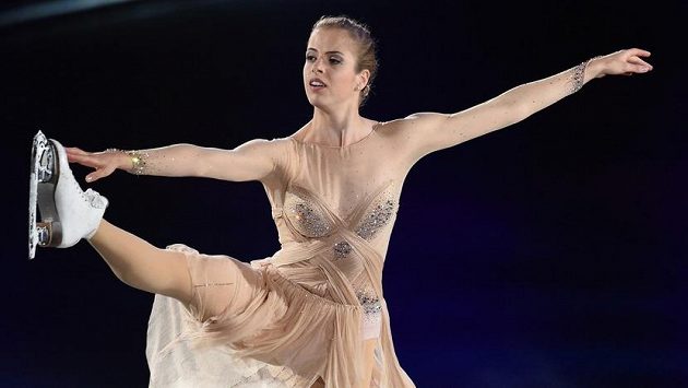 Italská krasobruslařka Carolina Kostnerová má distanc. Italská krasobruslařka Carolina Kostnerová má distanc.