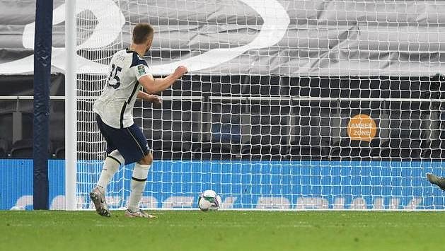 Eric Dier proměnil pokutový kop a pomohl Tottenhamu k postupu do čtvrtfinále poháru Eric Dier proměnil pokutový kop a pomohl Tottenhamu k postupu do čtvrtfinále poháru