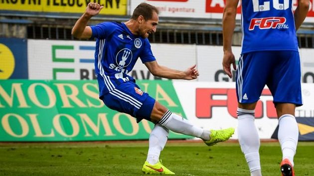 Španěl Pablo González Juárez v dresu Sigmy Olomouc. Španěl Pablo González Juárez v dresu Sigmy Olomouc.