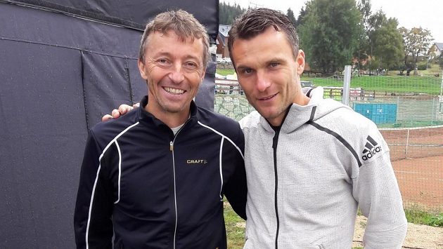 V rámci letní Jizerské 50 se potkali i dva sportovci z jižních Čech, nejlepší střelec české fotbalové ligy David Lafata a horolezec Ivo Grabmüller. V rámci letní Jizerské 50 se potkali i dva sportovci z jižních Čech, nejlepší střelec české fotbalové ligy David Lafata a horolezec Ivo Grabmüller.