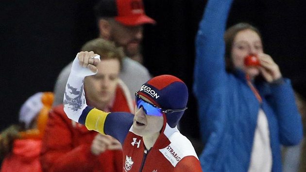 Martina Sáblíková se raduje z překonání světového rekordu na 3000 m v Salt Lake City, Martina Sáblíková se raduje z překonání světového rekordu na 3000 m v Salt Lake City,