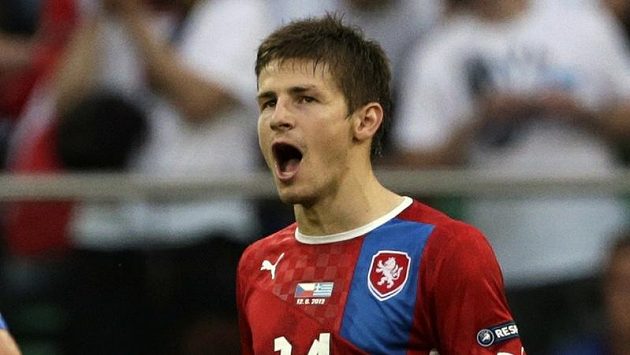 Střelec druhého gólu proti Řekům Václav Pilař se raduje z vítězství Střelec druhého gólu proti Řekům Václav Pilař se raduje z vítězství
