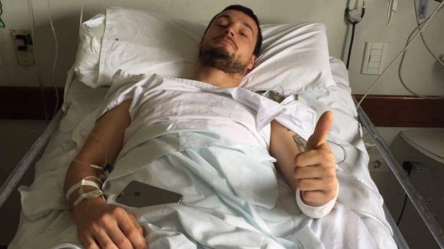Ondřej Klymčiw se v nemocnici zotavuje z hrozivého pádu na Rallye Dakar. Ondřej Klymčiw se v nemocnici zotavuje z hrozivého pádu na Rallye Dakar.