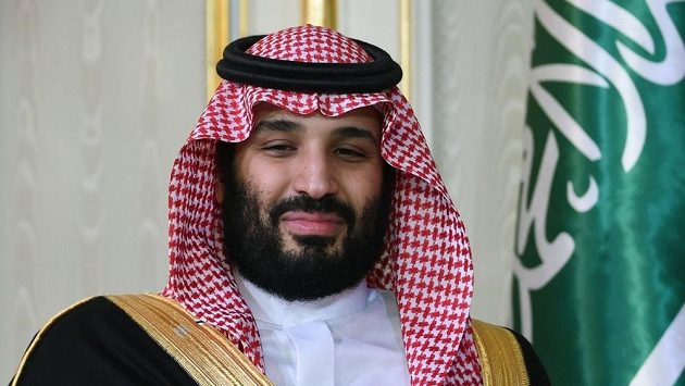 Korunní princ Saúdské Arábie Mohamed bin Salmán se chystá na vstup do Premier League. Korunní princ Saúdské Arábie Mohamed bin Salmán se chystá na vstup do Premier League.