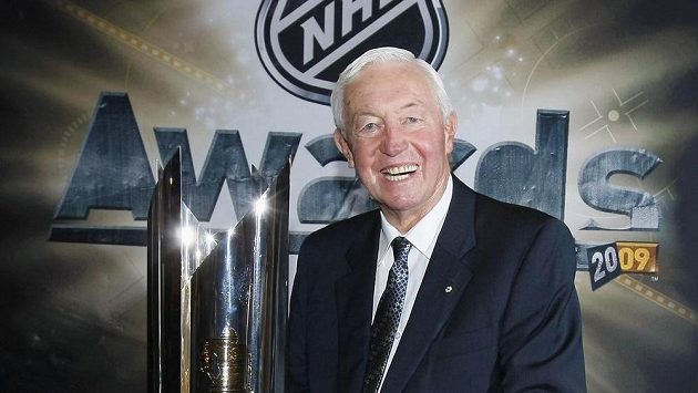 Velikán hokejové historie Jean Beliveau na snímku z roku 2009. Velikán hokejové historie Jean Beliveau na snímku z roku 2009.