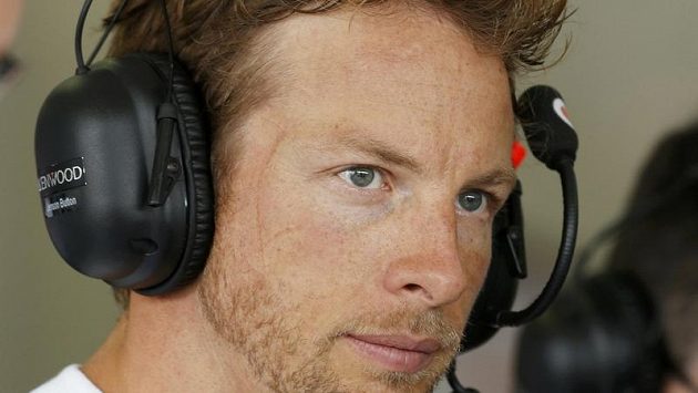 Britský pilot Jenson Button ze stáje McLaren Britský pilot Jenson Button ze stáje McLaren
