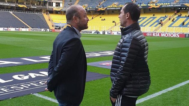 Pavel Hoftych (vlevo) ještě jako generální manažer a Radoslav Látal coby trenér v Trnavě. Pavel Hoftych (vlevo) ještě jako generální manažer a Radoslav Látal coby trenér v Trnavě.