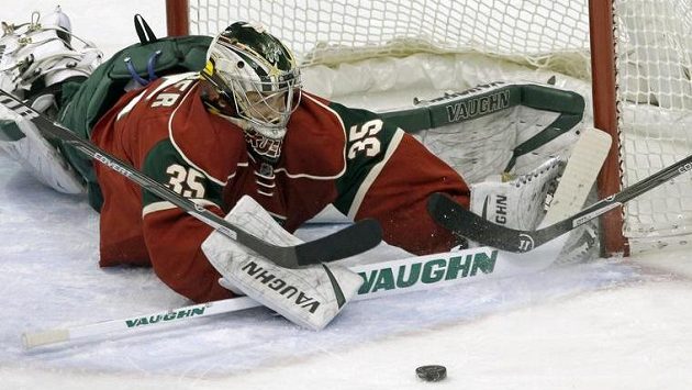 Gólman Minnesoty Darcy Kuemper. Gólman Minnesoty Darcy Kuemper.
